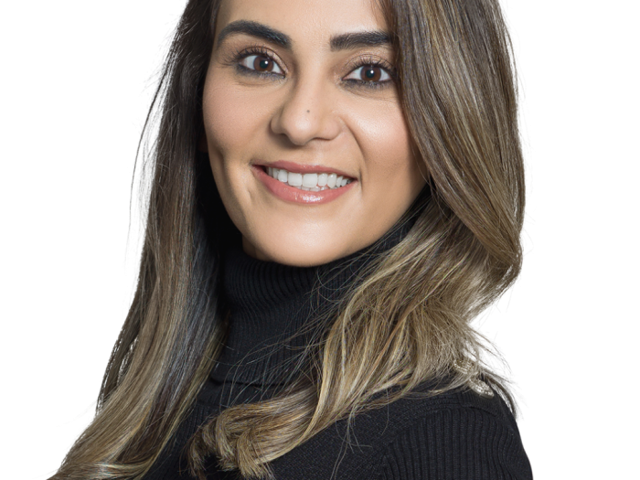 Portrait Photo of Divya Pandove Narula